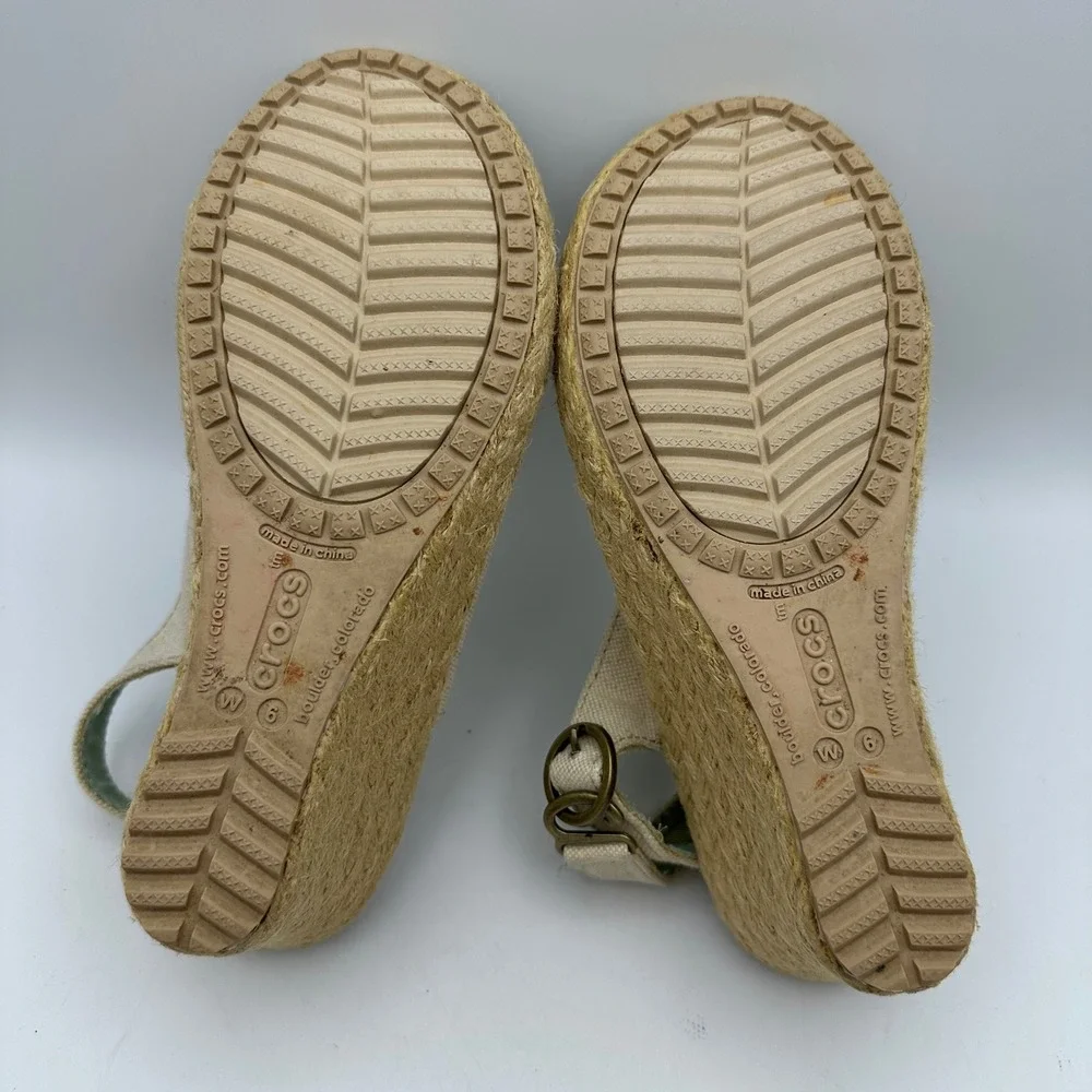 Crocs Leigh Wedge Sandals Women Size 6 Oatmeal Canvas‎ Espadrille Slingback